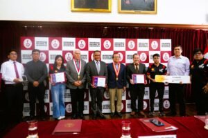 UNI – Investigación: La UNI anuncia próximo UNICTEC 2026 internacional tras premiación al mejor stand de la Feria Tecnológica 2025