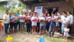 IIAP: Productores de San Martín reciben del IIAP 284 kg de semillas y 500 plantones para fortalecer el agro