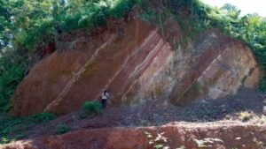 [INGEMMET] Ingemmet actualiza el mapa geológico de Aguaytía y revela estructuras clave para comprender la evolución de la Amazonía peruana