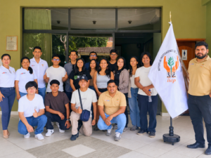 [IIAP] Estudiantes de la UNALM conocen investigaciones del IIAP sobre restauración y biodiversidad amazónica