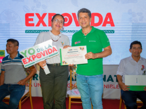 [IIAP] IIAP recibe distinción por su aporte al desarrollo alternativo sostenible en EXPOVIDA Condorcanqui 2026