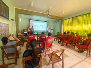 [IIAP] Minam fortalece capacidades de bomberos de Tarapoto para prevenir incendios forestales