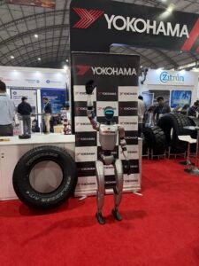 Tire Sol destacó en EXPOMINA PERÚ 2026 con su línea completa de neumáticos y la presencia del robot humanoide Glex1 de Glexco
