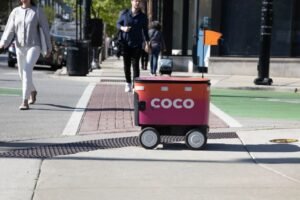 [Diario Gestión] Presentan demanda contra robots de reparto de comida, ¿de qué se les acusa?